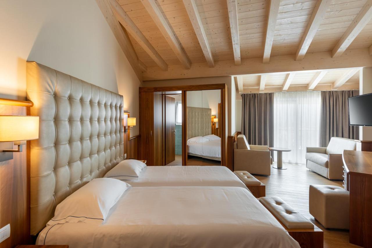Hotel Palme & Suite غارْدا المظهر الخارجي الصورة