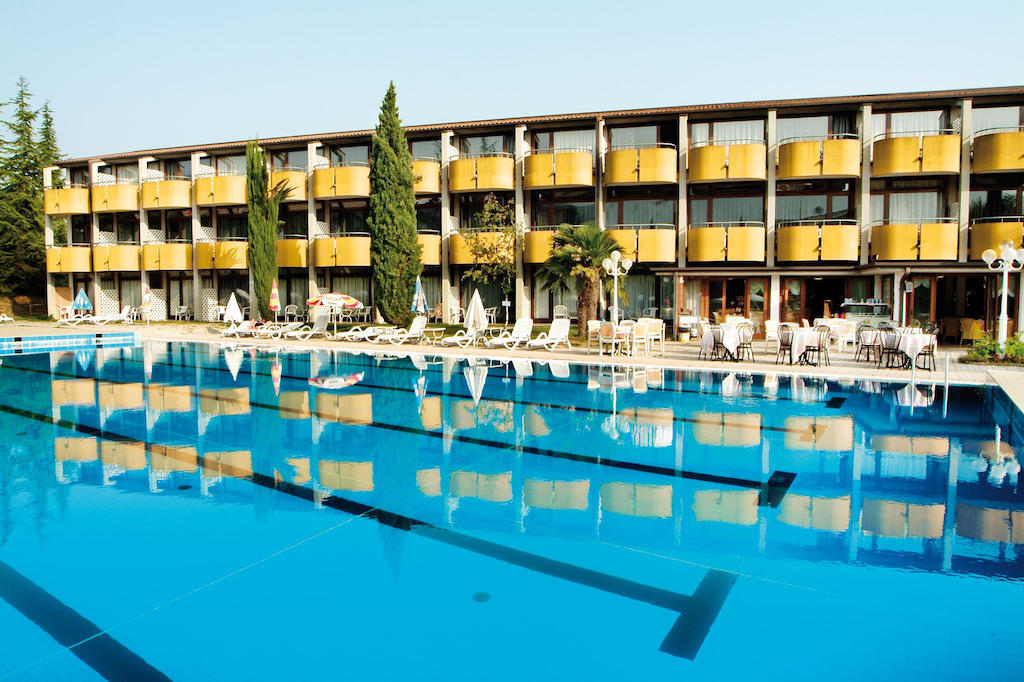 Hotel Palme & Suite غارْدا المظهر الخارجي الصورة