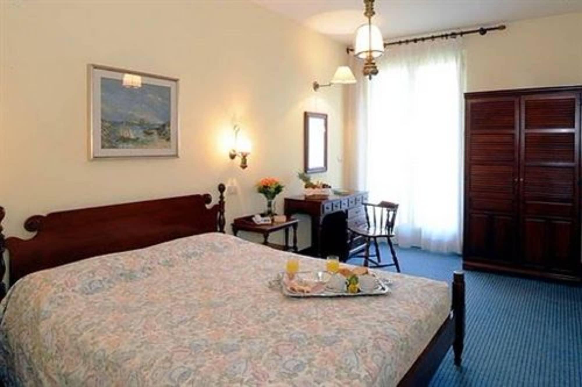 Hotel Palme & Suite غارْدا المظهر الخارجي الصورة