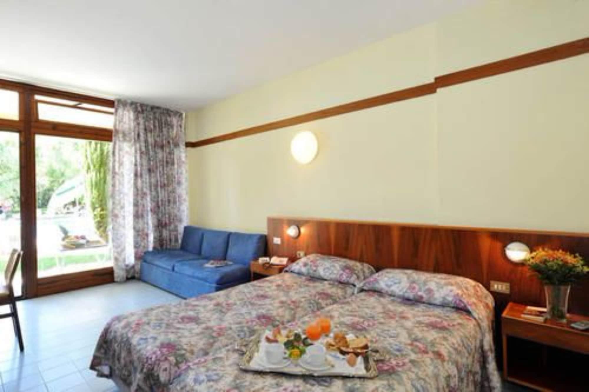 Hotel Palme & Suite غارْدا المظهر الخارجي الصورة