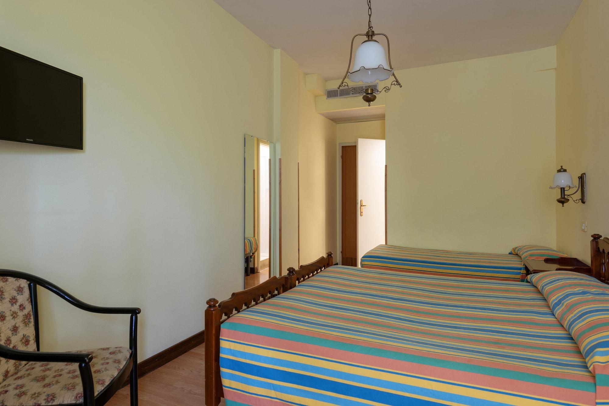 Hotel Palme & Suite غارْدا المظهر الخارجي الصورة