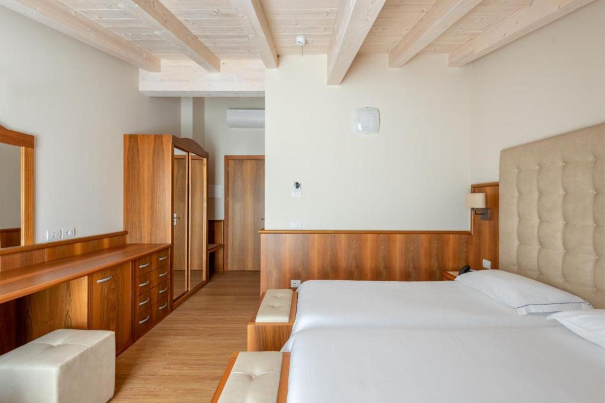 Hotel Palme & Suite غارْدا المظهر الخارجي الصورة